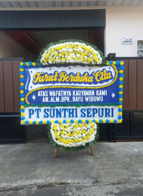 Papan Bunga Duka di Pagaden